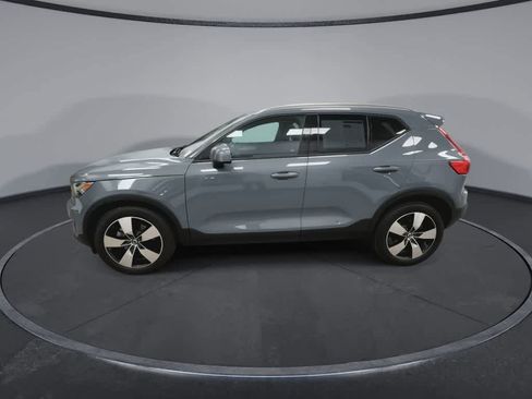 Used 2020 Volvo XC40 T5 Momentum AWD/4WD image 5