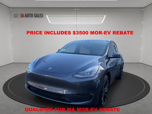Used 2022 Tesla Model Y Performance image 1