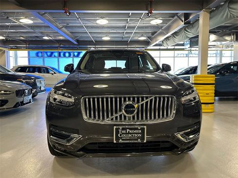 Certified 2024 Volvo XC90 B6 Plus w/ Protection Package Premier image 6