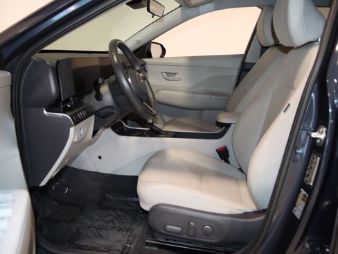 Used 2024 Hyundai Kona SEL FWD image 25