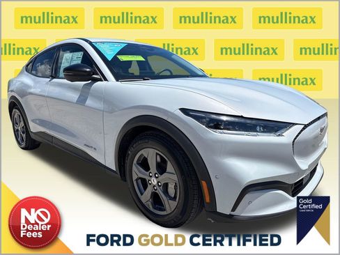 Certified 2023 Ford Mustang Mach-E Select image 1