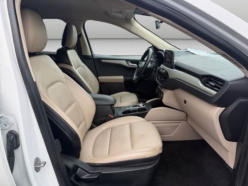 Used 2020 Ford Escape SEL FWD image 21