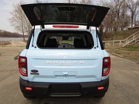 Used 2025 Ford Bronco Sport Heritage w/ Convenience Package AWD/4WD image 17