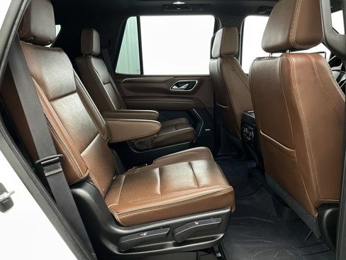 Certified 2021 Chevrolet Tahoe High Country w/ Premium Package AWD/4WD image 49