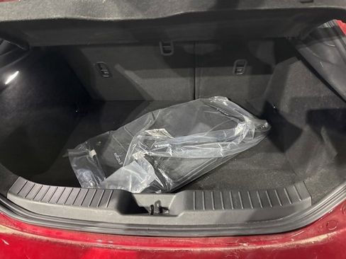 Used 2024 MAZDA MAZDA3 Hatchback w/Premium Plus Pkg image 23