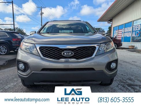 Used 2013 Kia Sorento LX w/ Convenience Pkg FWD image 8