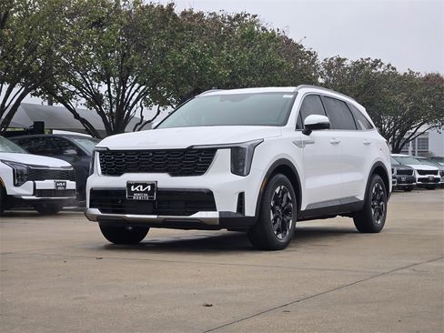 New 2026 Kia Sorento S image 2