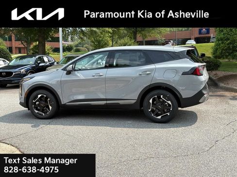 New 2026 Kia Sportage S image 3