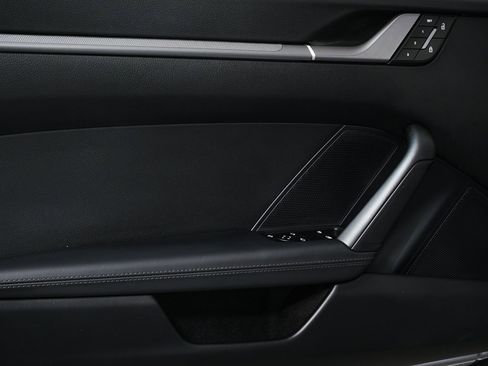 Certified 2025 Porsche 911 Carrera image 6