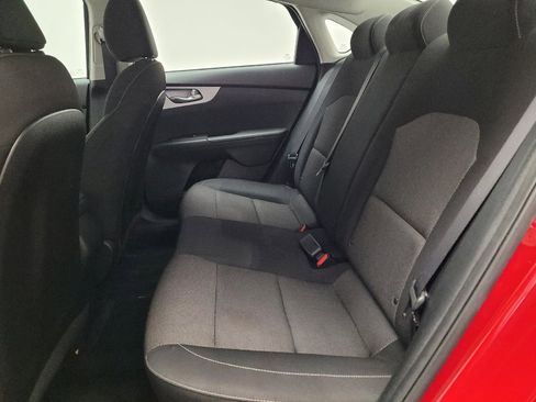 Used 2022 Kia Forte LXS FWD image 18