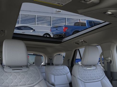 New 2026 Ford Explorer Platinum AWD/4WD image 22