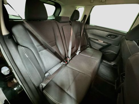 Used 2024 Nissan Rogue S AWD/4WD image 25
