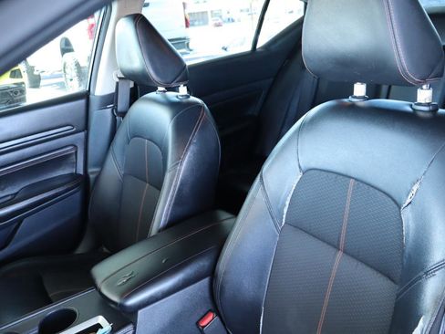 Used 2019 Nissan Altima 2.5 SR image 14