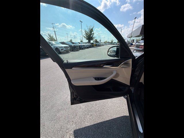Used 2018 BMW X3 xDrive30i AWD/4WD image 11