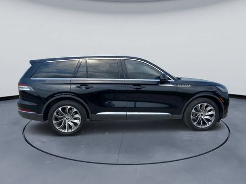 Used 2025 Lincoln Aviator Reserve w/ Illumination Package AWD/4WD image 12