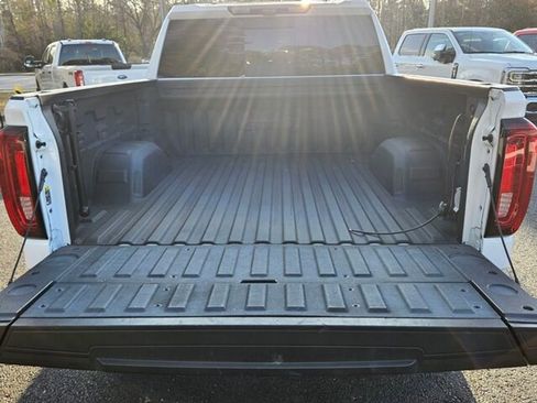 Used 2021 GMC Sierra 1500 AT4 w/ AT4 Premium Package image 14