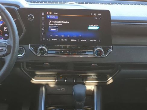 Used 2024 Chevrolet Colorado Trail Boss w/ Advanced Trailering Package image 17