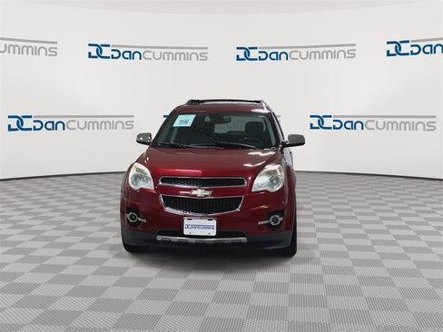 Used 2011 Chevrolet Equinox LT w/ Chrome Appearance Package image 4