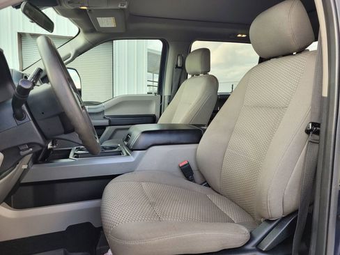 Used 2020 Ford F350 XLT w/ XLT Premium Package image 14