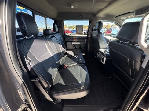 Used 2018 Ford F150 Lariat w/ Equipment Group 502A Luxury image 45