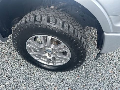 Used 2019 Ford F150 XLT w/ Equipment Group 302A Luxury image 9