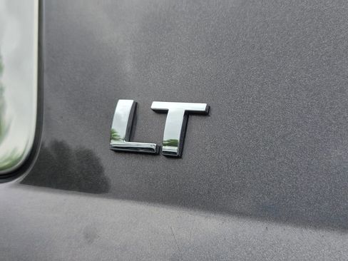 Used 2015 Chevrolet Tahoe LT RWD image 11