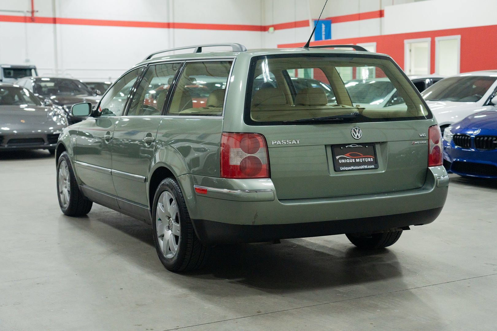 Used 2002 Volkswagen Passat GLX AWD/4WD image 4