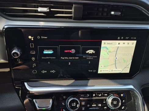 Used 2024 GMC Sierra 2500 Denali w/ Denali Reserve Package image 32