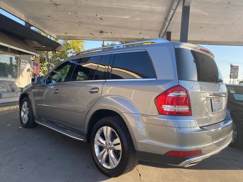 Used 2012 Mercedes-Benz GL 450 4MATIC image 27