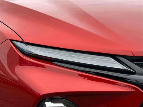 Used 2023 Chevrolet Blazer LT w/ LPO, Black Grille Bar Package image 9