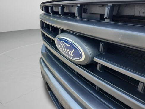Used 2023 Ford F150 Lariat w/ Equipment Group 502A High image 31