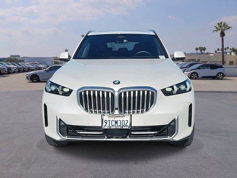 Used 2024 BMW X5 sDrive40i w/ Parking Assistance Package image 2