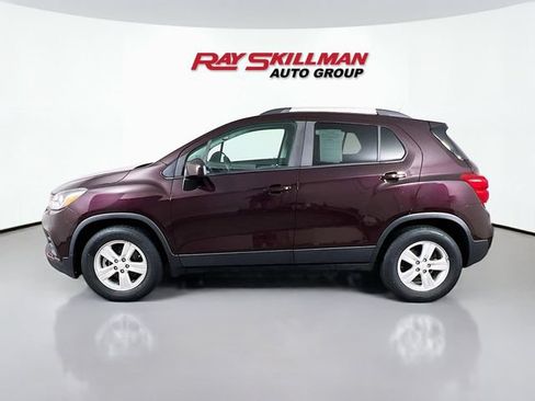 Used 2021 Chevrolet Trax LT FWD image 4
