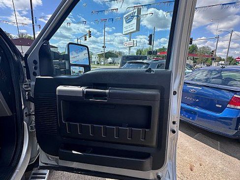 Used 2013 Ford F250 Lariat w/ Chrome Pkg AWD/4WD image 21