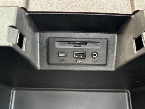 Used 2021 GMC Sierra 1500 Denali w/ Driver Alert Package II image 31