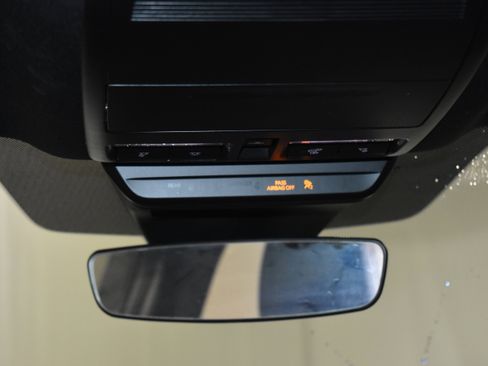 Used 2020 MAZDA MAZDA3 Hatchback w/ Premium Package image 31