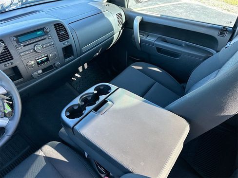 Used 2013 Chevrolet Silverado 1500 LT image 20