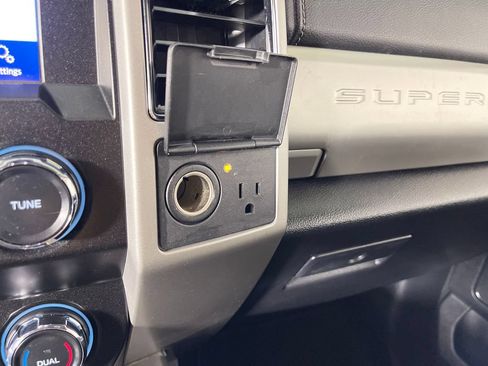 Used 2020 Ford F250 Lariat AWD/4WD image 29