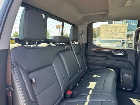 New 2026 GMC Sierra 1500 Denali w/ Denali Reserve Package AWD/4WD image 28