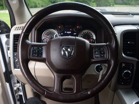 Used 2016 RAM 1500 Big Horn AWD/4WD image 4