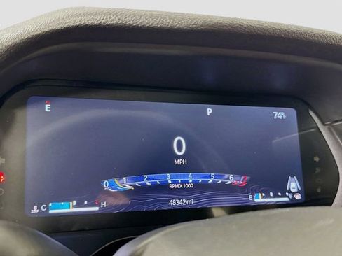 Used 2023 Jeep Grand Cherokee L Laredo image 21