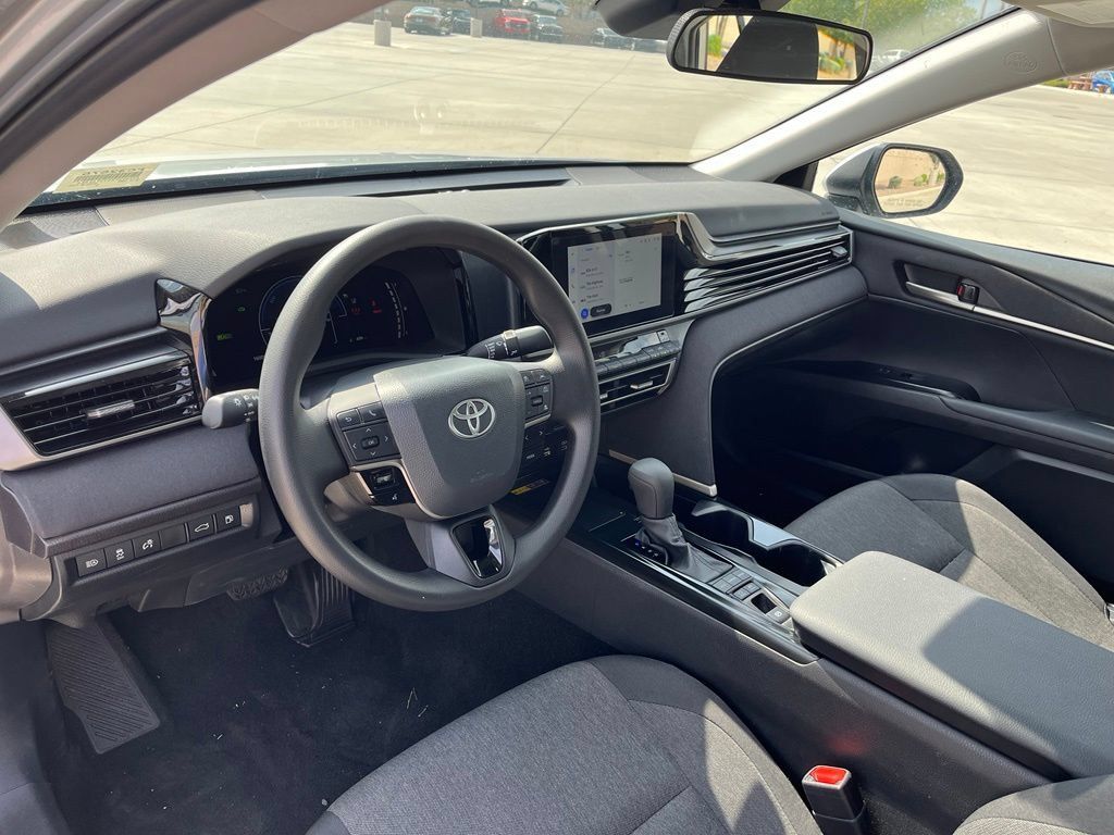 Used 2026 Toyota Camry LE FWD image 11