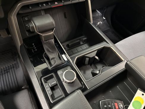 Used 2022 Toyota Tundra SR5 image 44