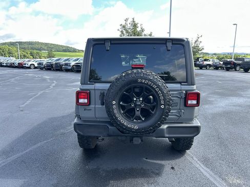 Used 2021 Jeep Wrangler Unlimited Sport AWD/4WD image 6