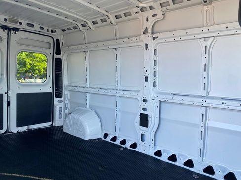 Used 2016 RAM ProMaster 2500 FWD image 16