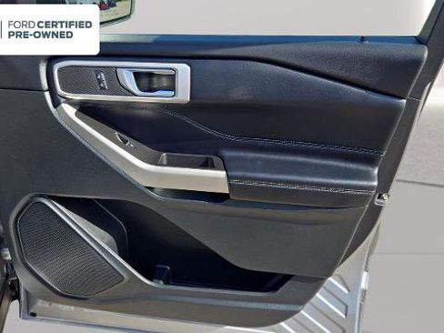Certified 2021 Ford Explorer XLT w/ Equipment Group 202A AWD/4WD image 21