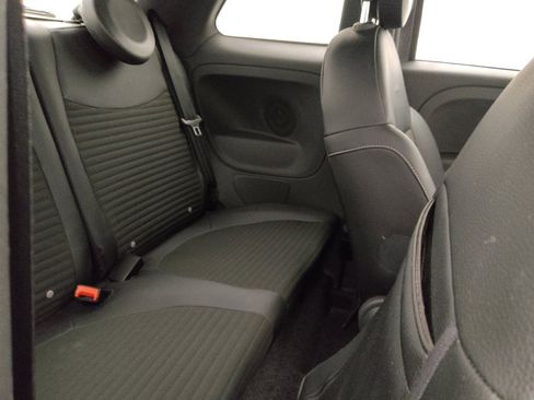 Used 2015 FIAT 500 Turbo w/ Comfort/Convenience Group image 19