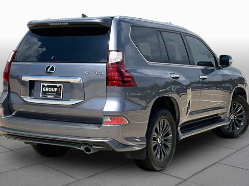 Used 2022 Lexus GX 460 Luxury w/ Sport Design Package AWD/4WD image 13
