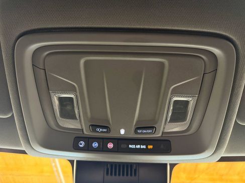 Used 2024 GMC Sierra 1500 Pro w/ Pro Value Package image 23