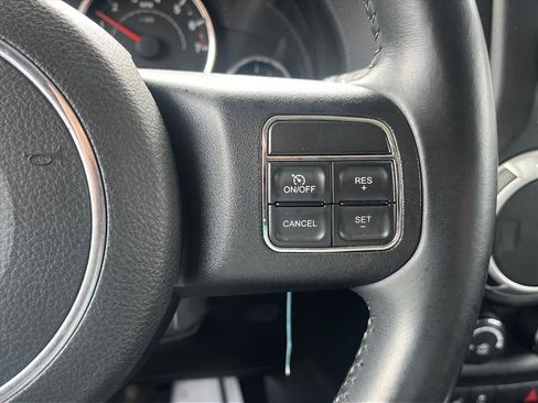 Used 2012 Jeep Wrangler Unlimited Sahara w/ Connectivity Group image 15